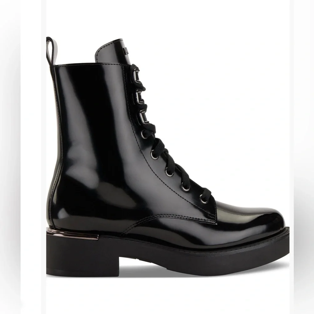 NWOT DKNY Combat Boots sz 6 Black Leather BRAND NEW NEVER WORN